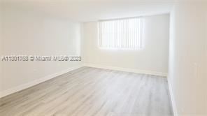 Building Photo - 3 br, 2 bath Condo - Winston Towers