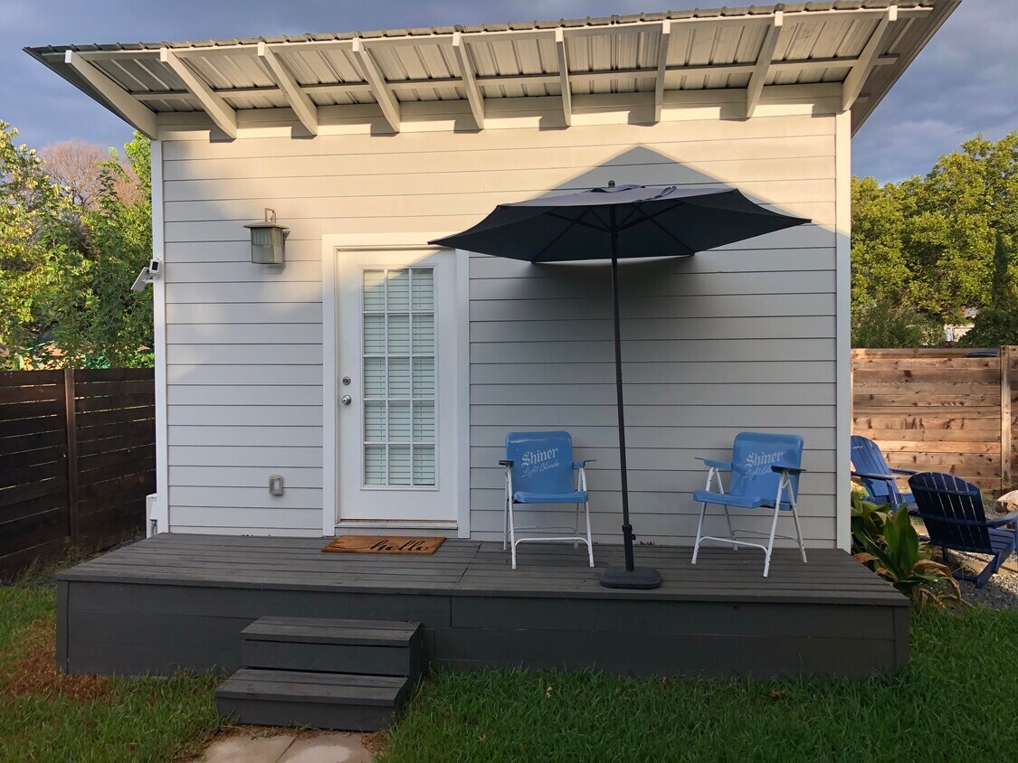 Foto principal - 5614 Clay Ave