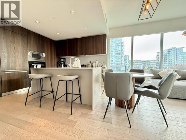 Building Photo - 6622 Pearson Wy