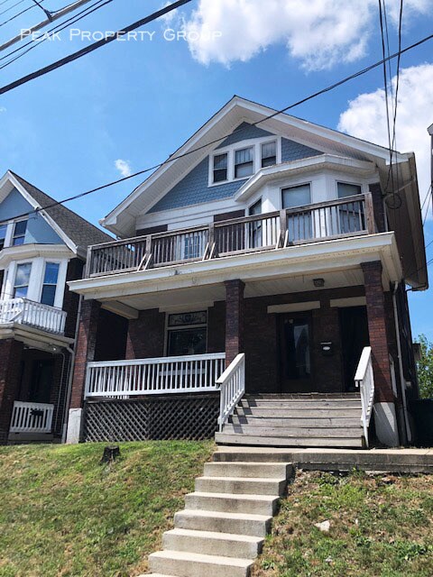 Building Photo - 2319 Rohs St