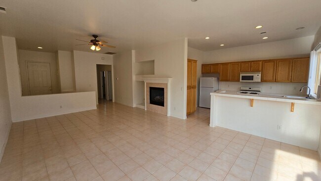 Building Photo - South Reno Single Story Home in Gated Community