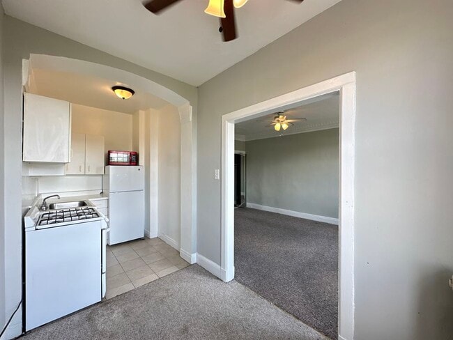 Foto del edificio - 3834 N Fremont St