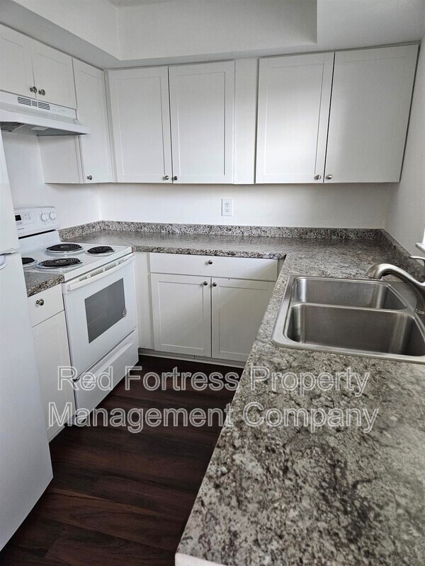 Foto del edificio - 4331 Glenwood Ave