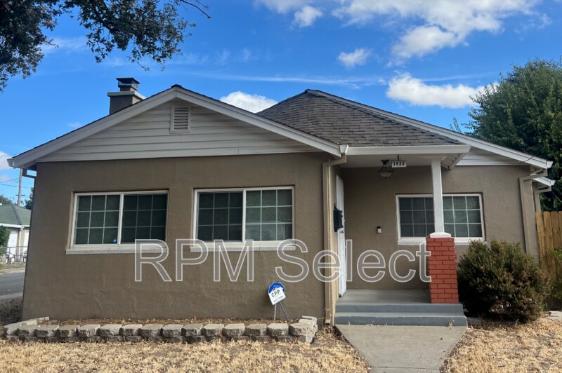 Photo - 1433 Arcade Blvd