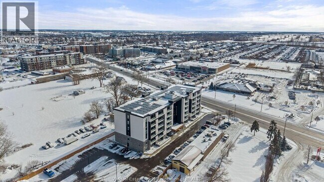 Photo du bâtiment - 11646 Tecumseh Rd E