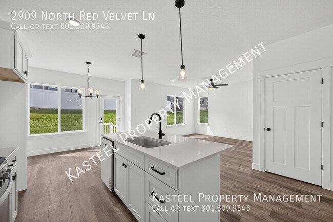 Building Photo - 2909 Red Velvet Ln