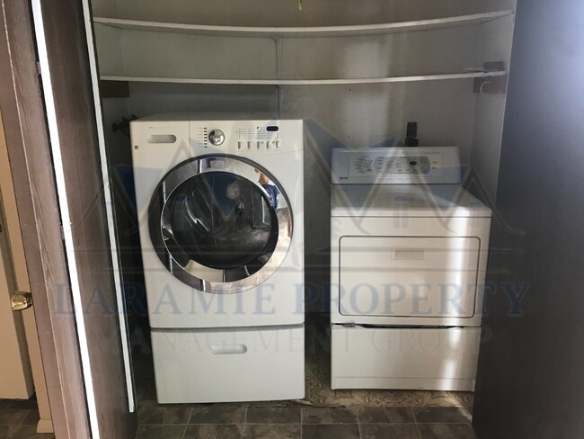 Building Photo - Charming 3-Bedroom Rental Home in Laramie,...