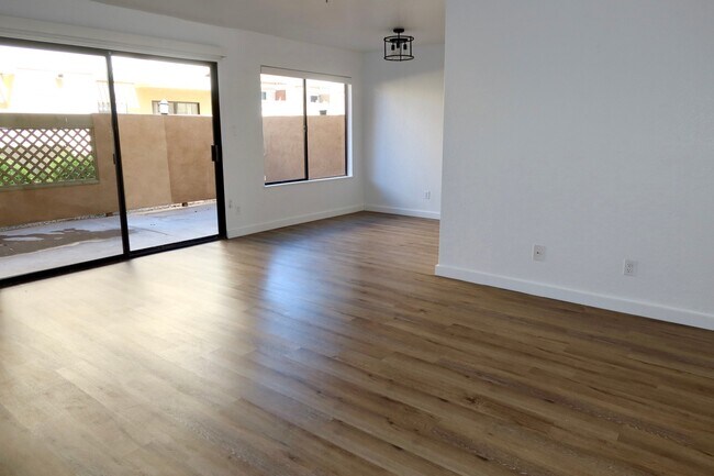 Foto del edificio - 3500 Hayden Rd