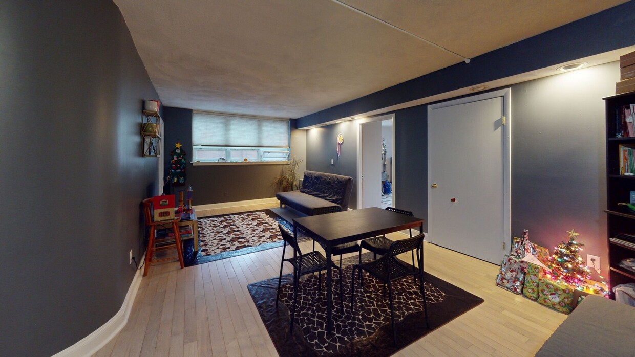 Primary Photo - Cozy Brookline 2 Bed