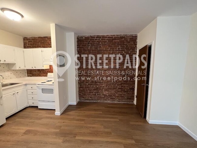 Foto del edificio - 1 bedroom in Boston MA 02130