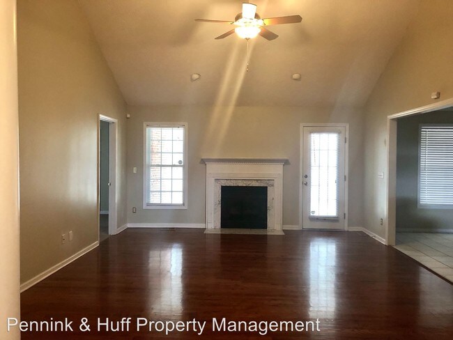 Building Photo - 4 br, 3.5 bath House - 2036 Ashridge Drive