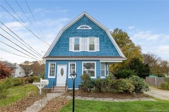 Building Photo - 939 Nichols Ave