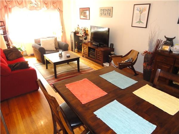 Building Photo - 324 East 41st Street