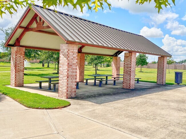 Foto del edificio - 19003 Piper Hill Ln