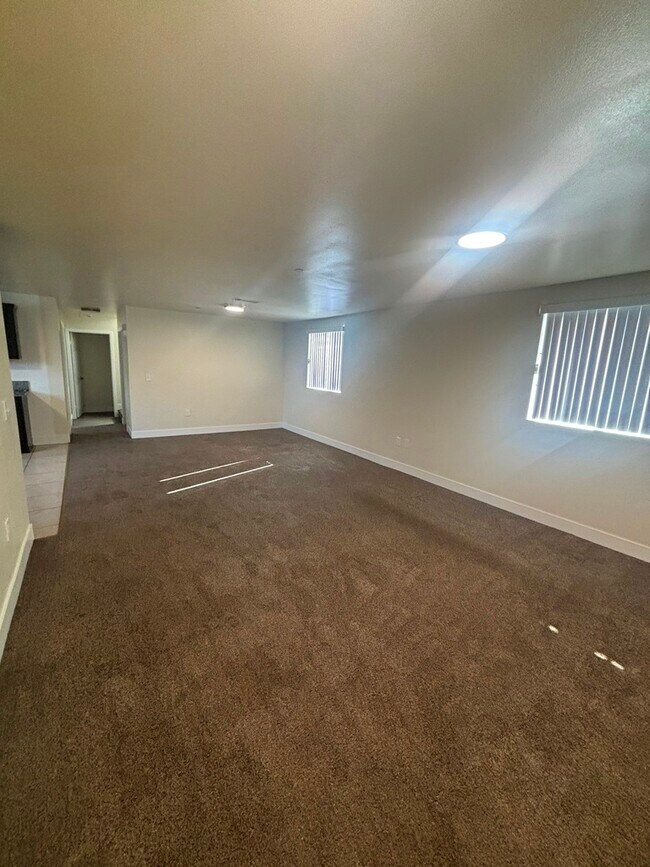 Foto del edificio - 156 E 119th St