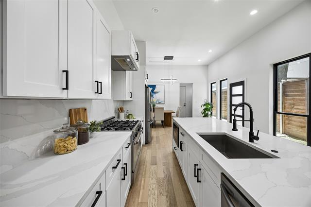 Foto del edificio - 4217 Roseland Ave