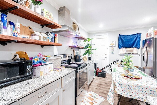 Foto del edificio - 800 N St Antoine St