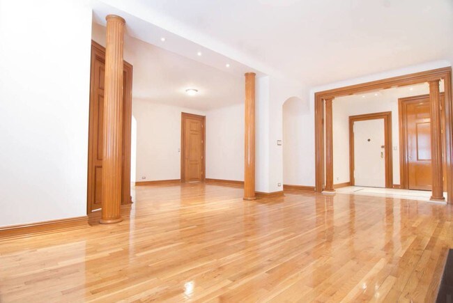 Foto del edificio - 574-575 West End Ave