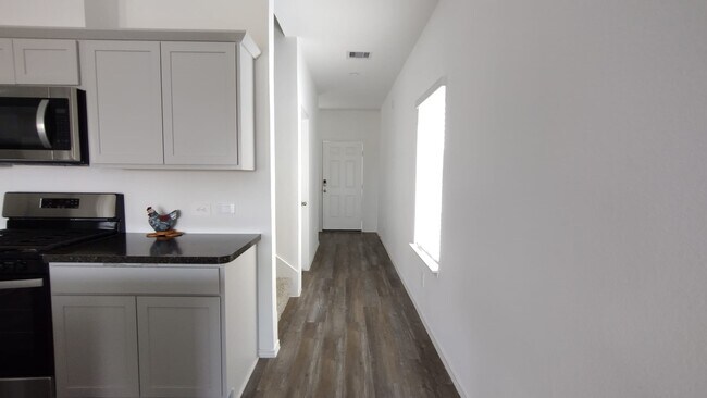 Foto del edificio - 24315 Saddlestone Green Dr