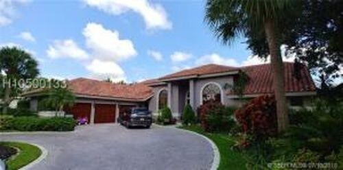 Primary Photo - 7401 W Cypresshead Dr
