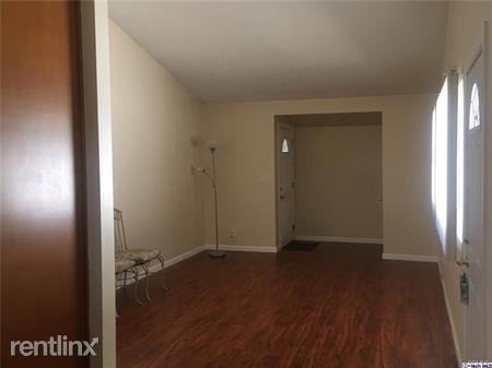 Foto del edificio - 13120 Leach St