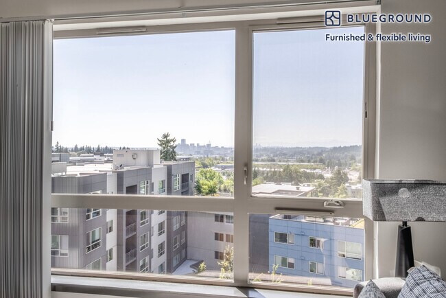 Foto del edificio - 15566 NE 22nd Pl