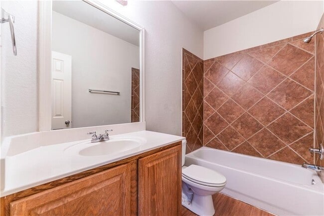 Foto del edificio - 2007 Tattler Dr