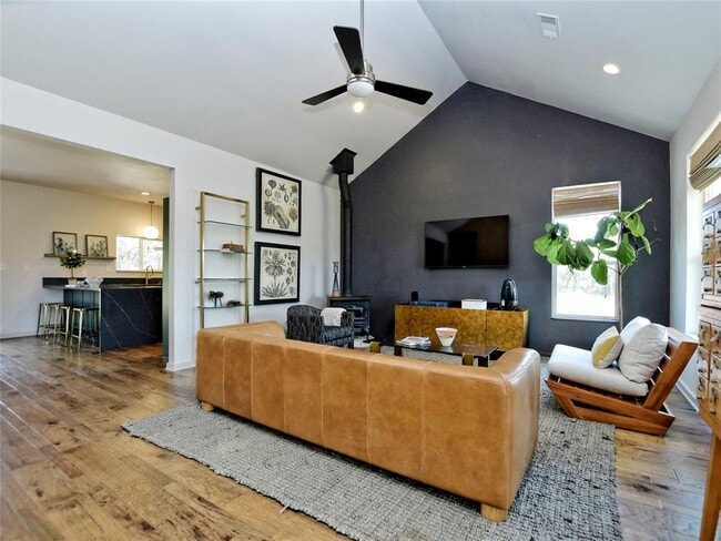 Building Photo - 3600 McGregor Ln