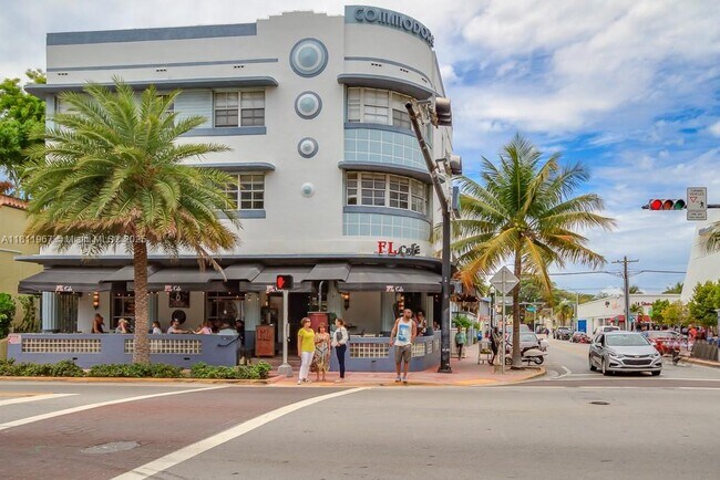 Foto del edificio - 1360 Collins Ave