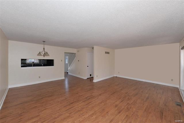 Building Photo - 10469 Corbeil Dr