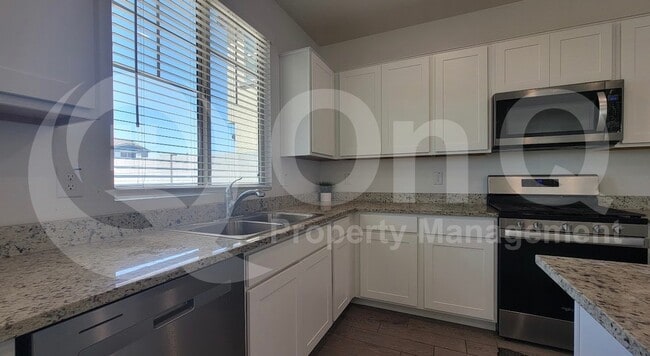 Foto del edificio - 10838 W Marguerite Ave
