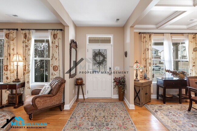 Foto del edificio - 913 Beech Glen Dr