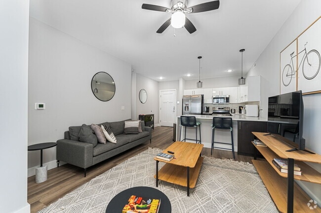 Building Photo - 43 at New Albany