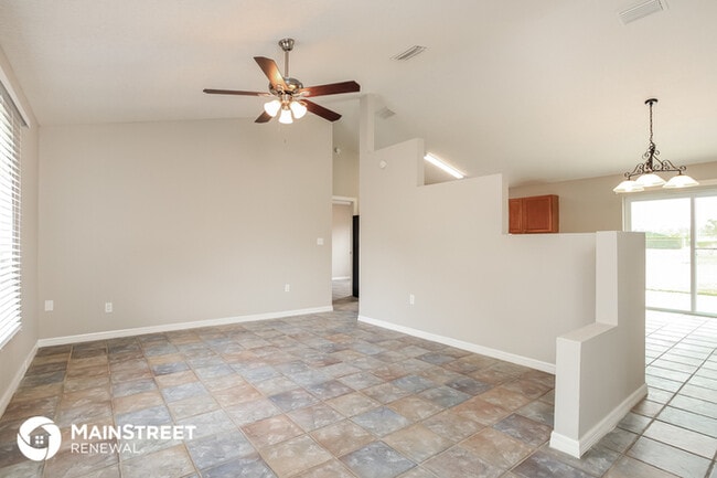 Building Photo - 1125 Perpignan Ct
