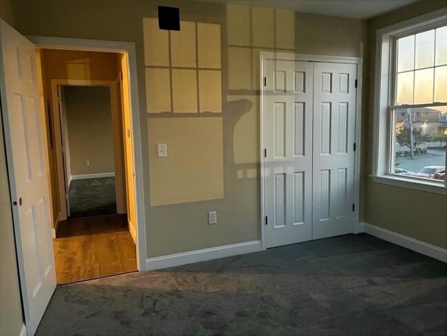 Building Photo - 42 Church St