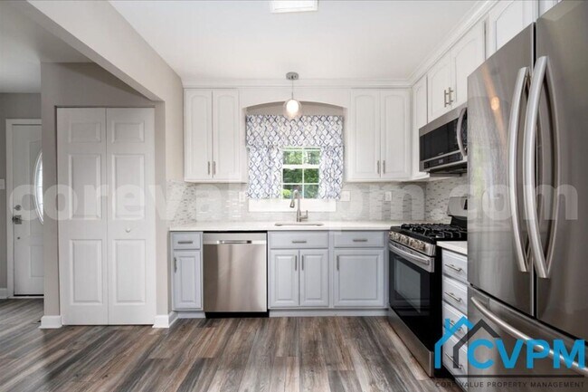 Building Photo - 1617 Mt Airy Ct