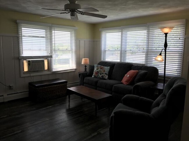 Building Photo - Bonnet Shores Weekly Summer Rental