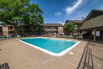 Building Photo - Stratford East Apartments