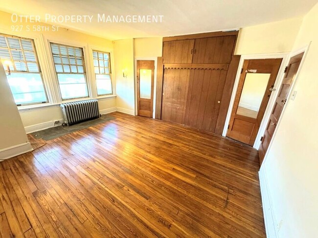 Foto del edificio - 3BR/1BA West Philly Home with Spacious Pat...