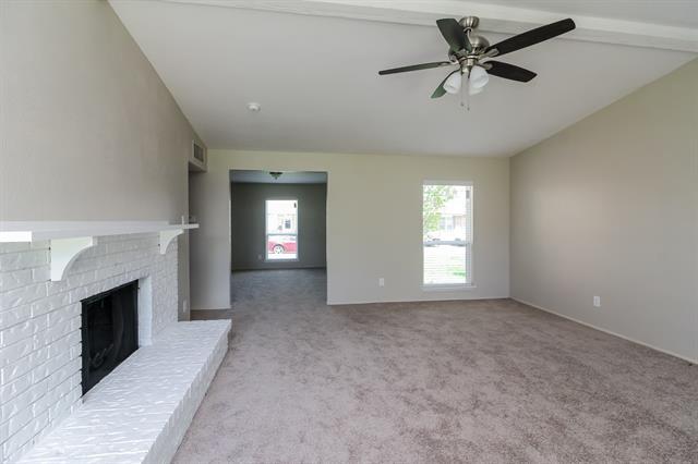 Building Photo - 8818 Millwood Dr
