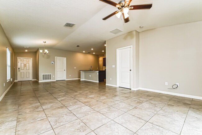 Foto del edificio - 7204 Ozello Trail Ave