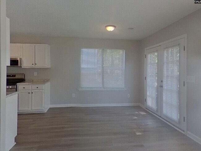 Building Photo - 105 Thornby Rd