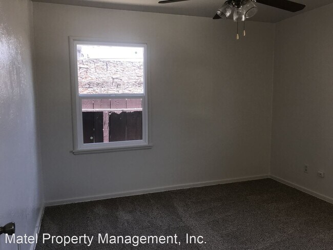 Building Photo - 2 br, 1 bath House - 1750 LOIS WAY