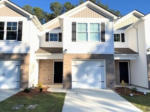 Building Photo - 339 Pond View Rd