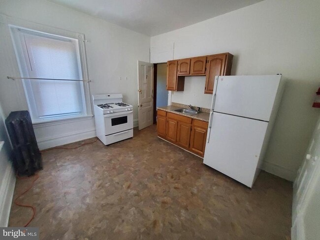 Building Photo - 1335 Perkiomen Ave
