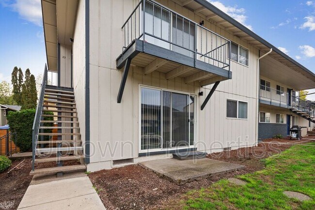 Foto del edificio - 13000 NW Cornell Rd