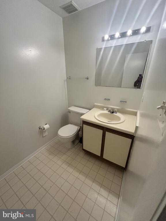 Foto del edificio - 9536 Melrose Square Way