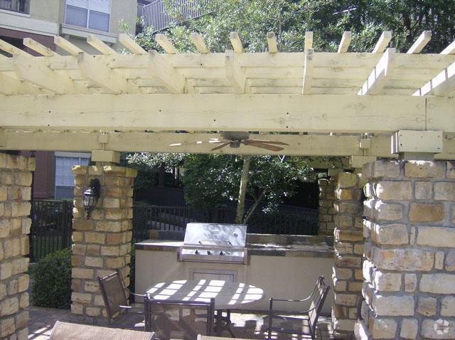 Barbacoa - Villas at Hermann Park