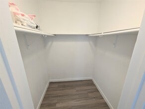 Building Photo - 2911 Huckleberry Ln