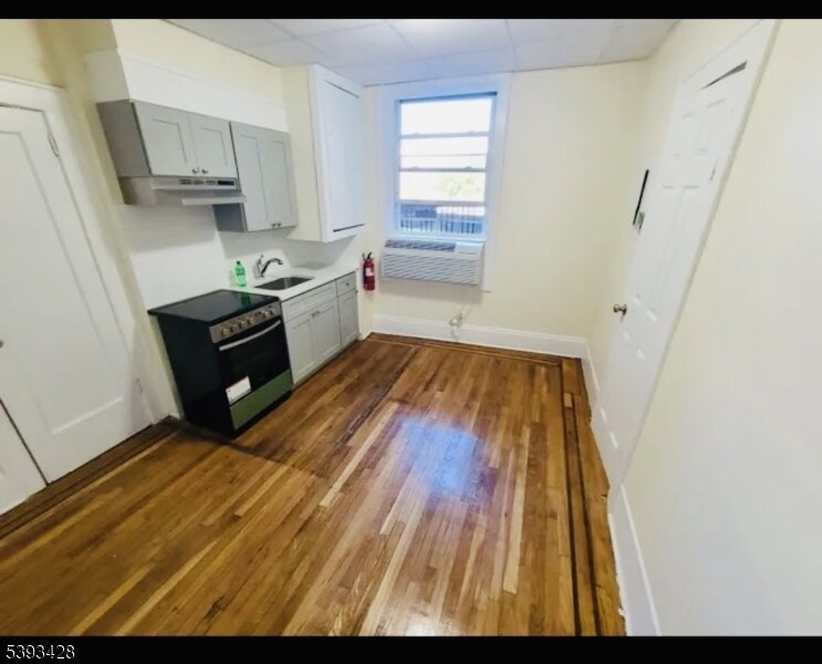 Foto principal - 183 Speedwell Ave